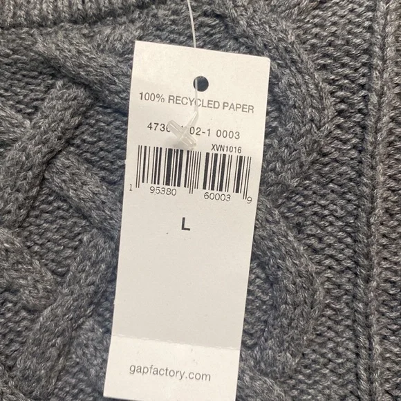 Gap Gray Cable Knit Sweater, NWT, Large - Picture 3 of 6